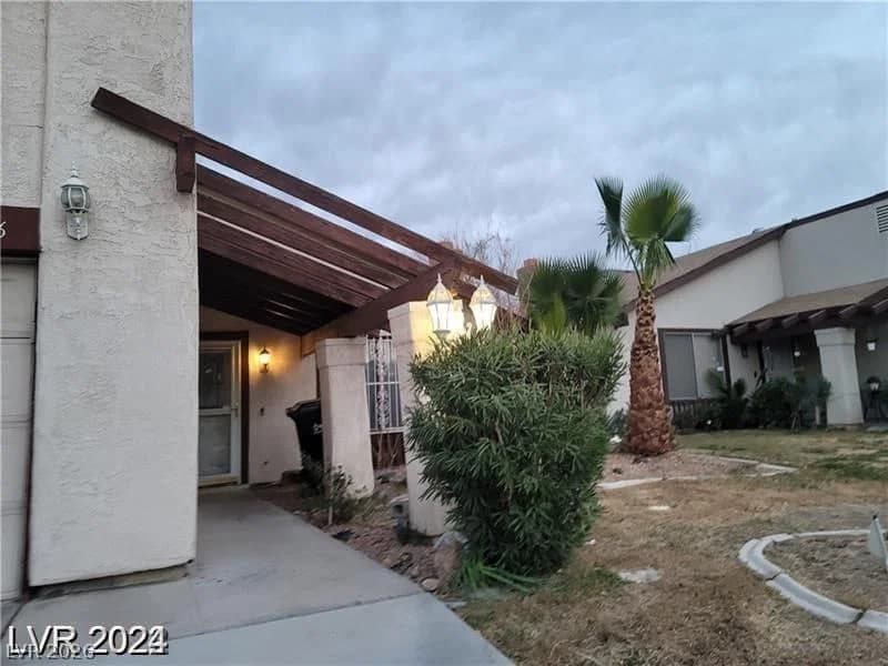 4766 Mojave Road photo 2