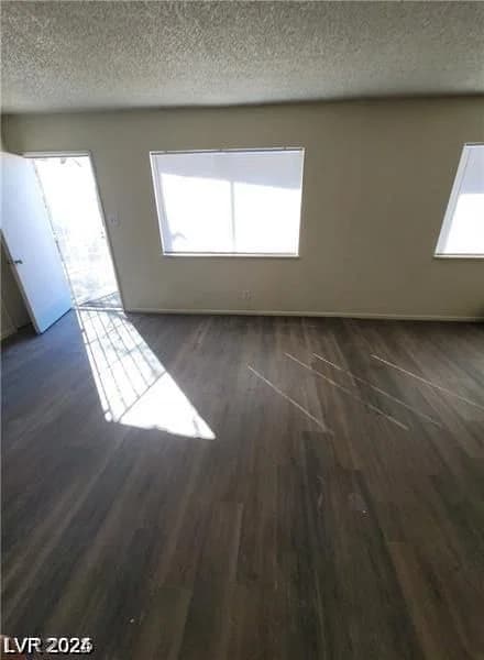 6232 Blair Way photo 5
