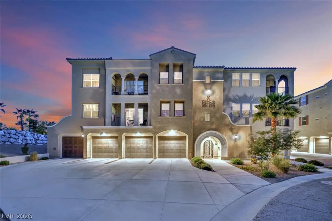 2555 Hampton Road