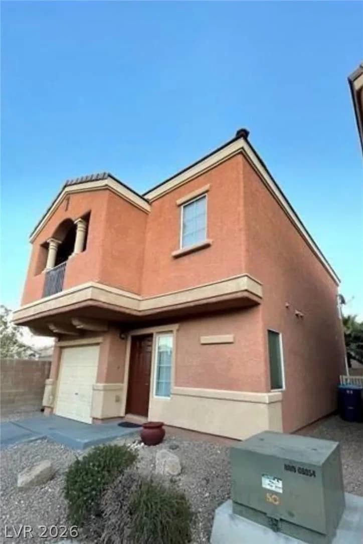 9402 Crimson Sky Street photo 3