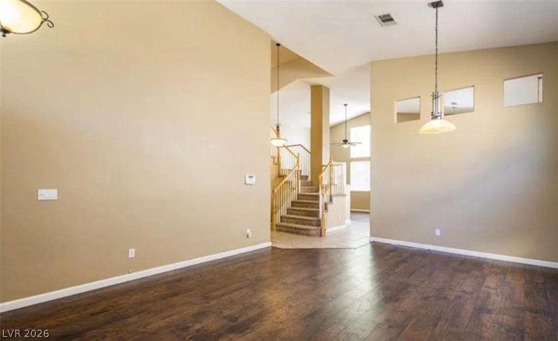 10128 Cypress Glen Avenue photo 3