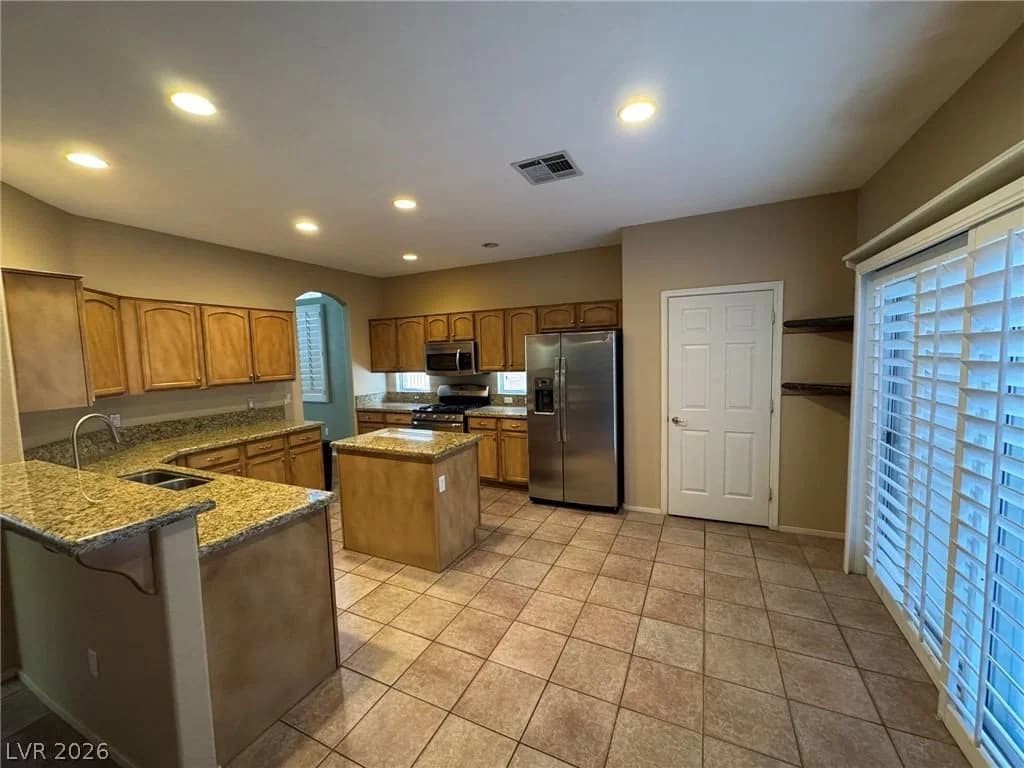 3437 Bedfordshire Place photo 4