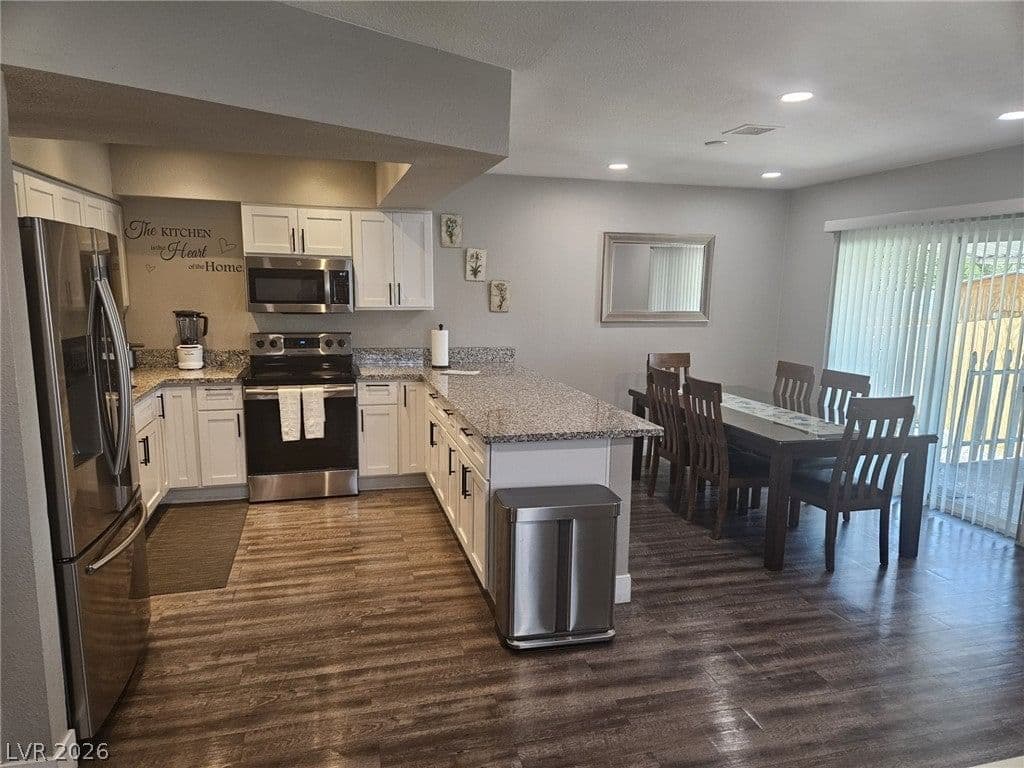 4966 Lana Drive photo 4