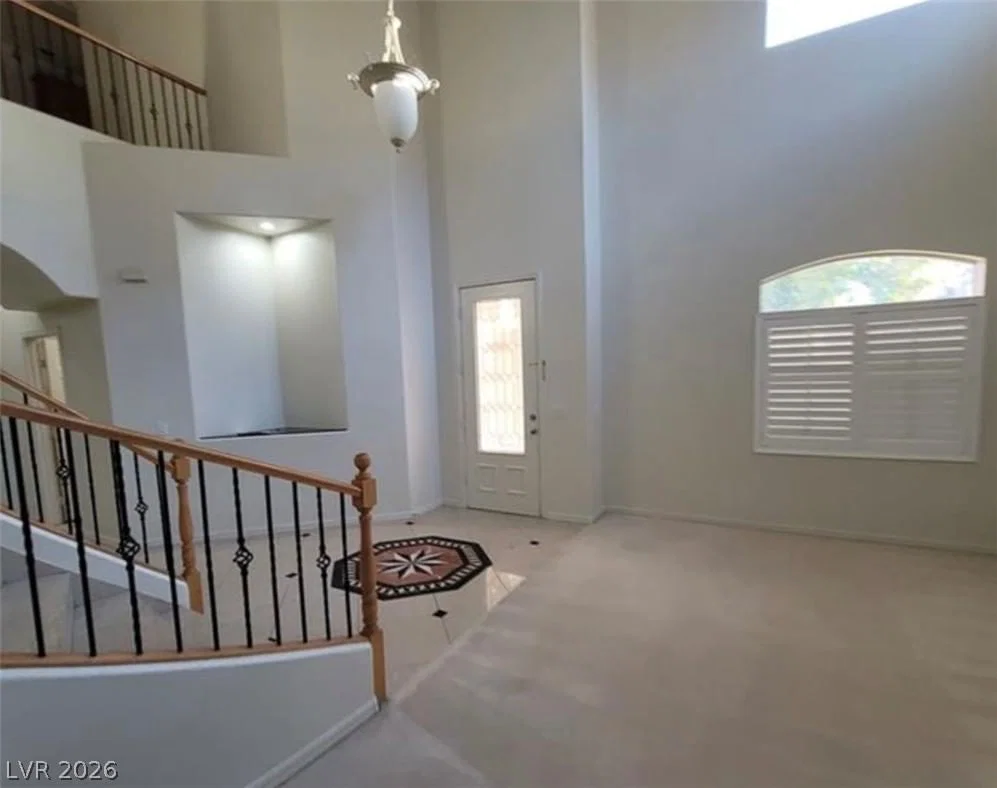 7728 Villa De La Paz Avenue photo 4