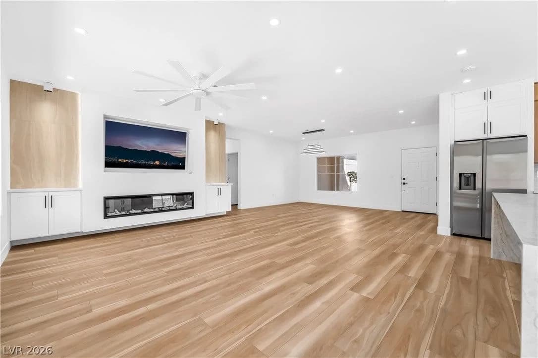 2537 Terrytown Avenue photo 3