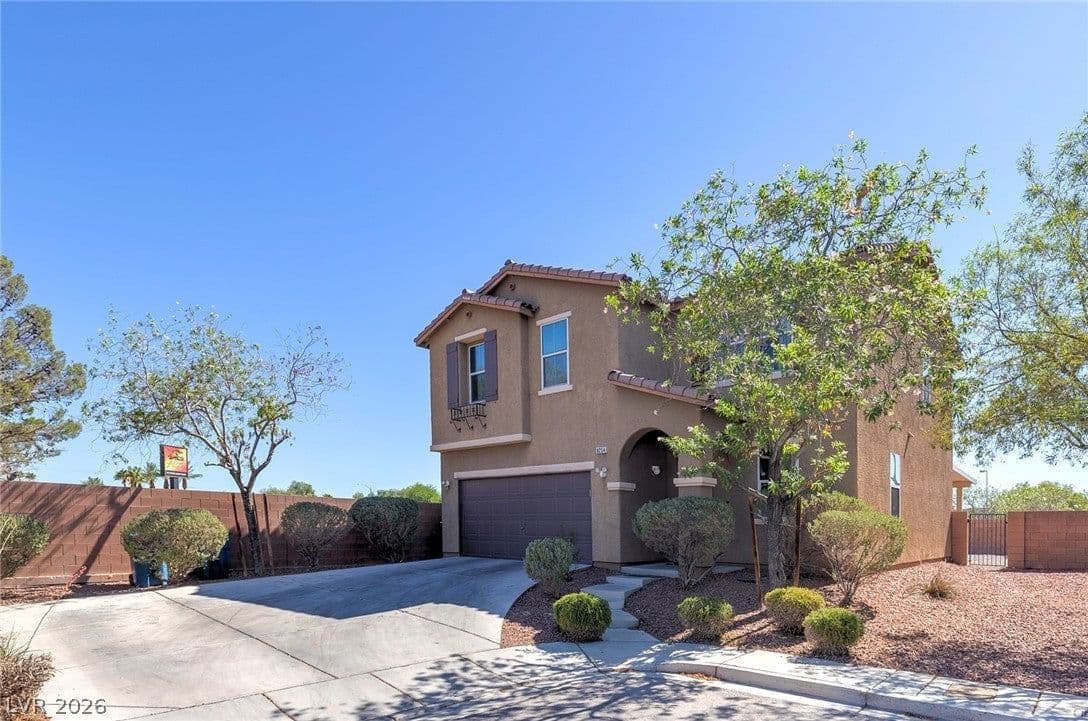 8254 Pearl Diver Court photo 3