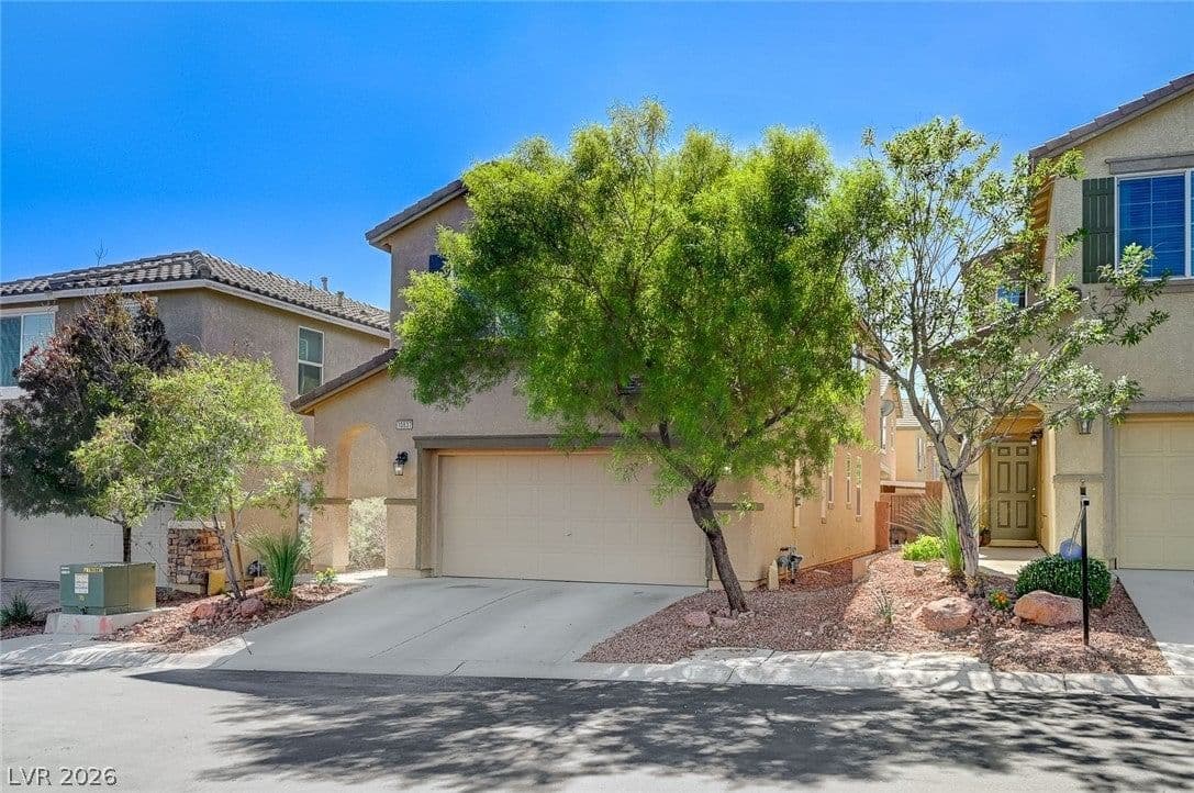10837 Hunters Green Avenue photo 3