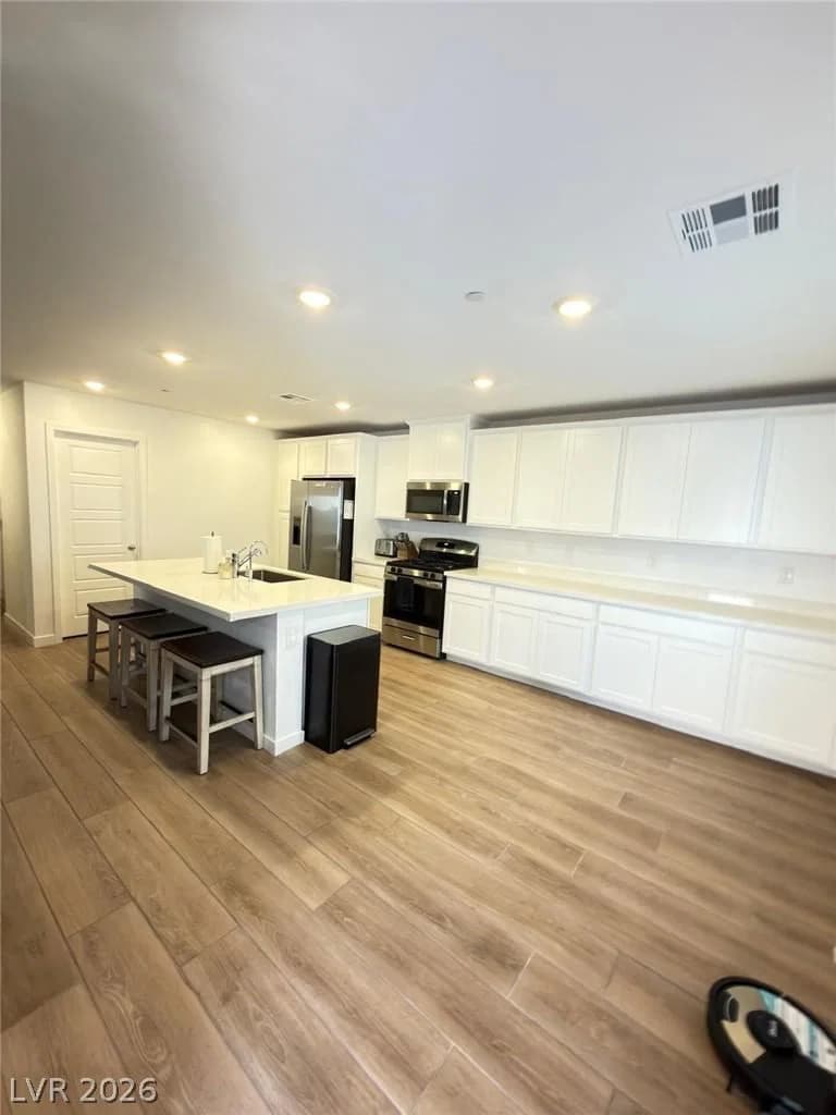 9317 Davis Falls Place photo 4