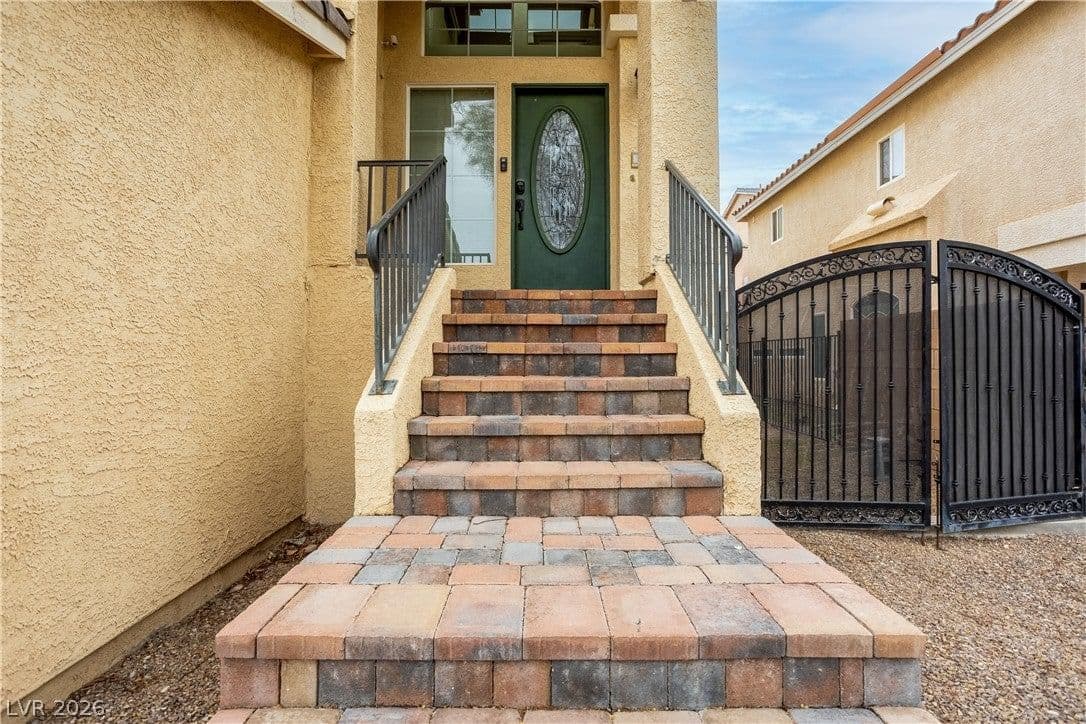 8467 BISMARK SAPPHIRE Street photo 4