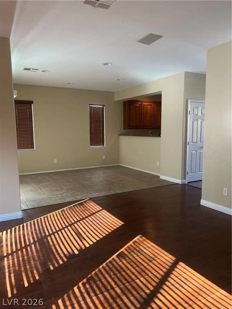6721 Carlisle Grove Avenue photo 2
