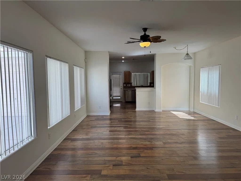 8930 Catfish Stream Avenue photo 3