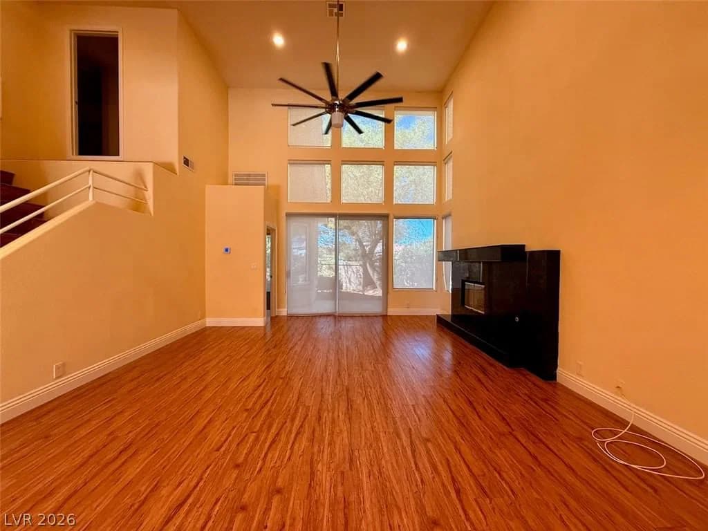 4969 Jeremy Drive photo 5