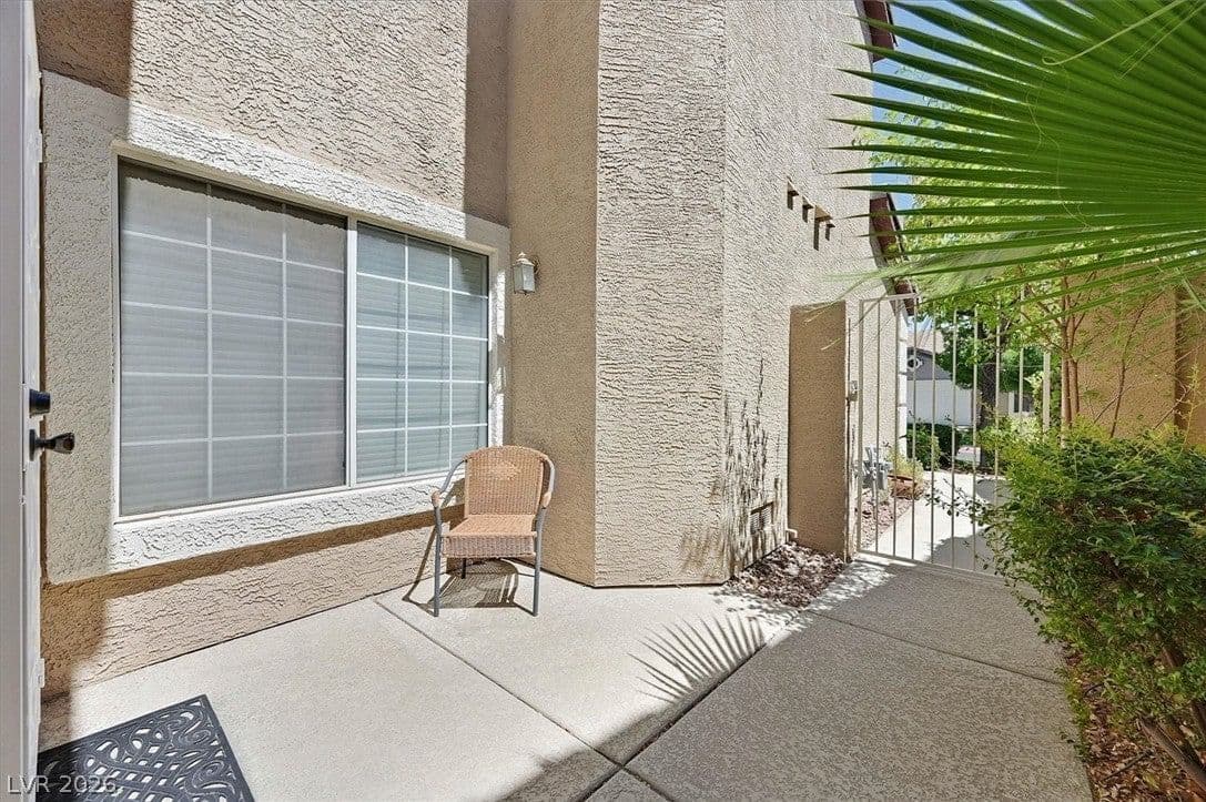 427 Blush Creek Place photo 3