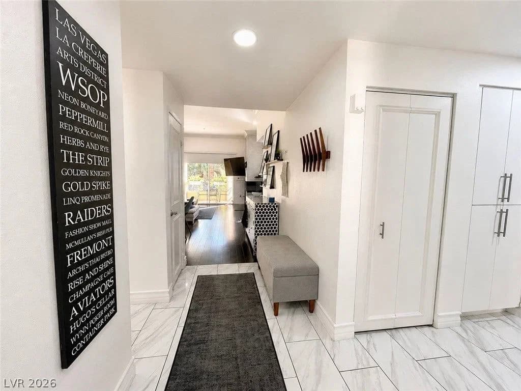 210 Flamingo Road photo 5