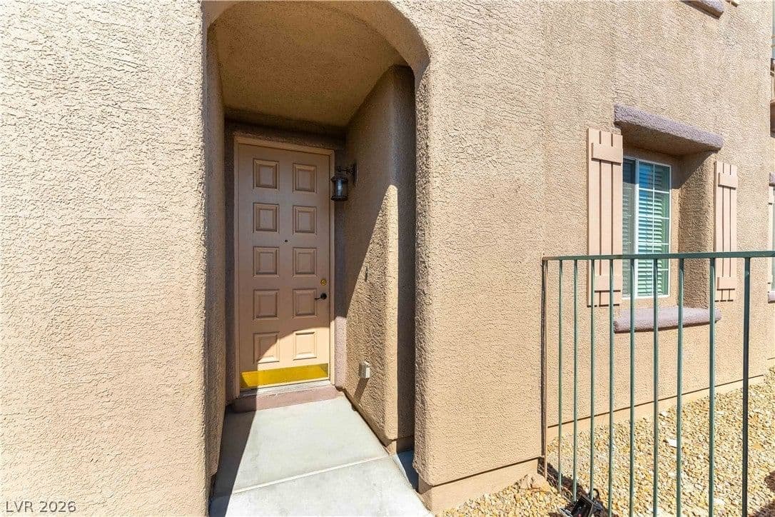 4174 Sparrow Rock Street photo 3