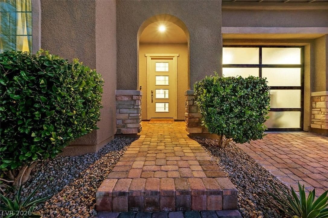 3857 MONTONE Avenue photo 2