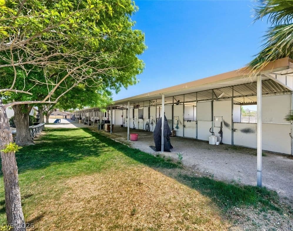 6325 Guy Ave & 6320 Horse Dr Drive photo 2