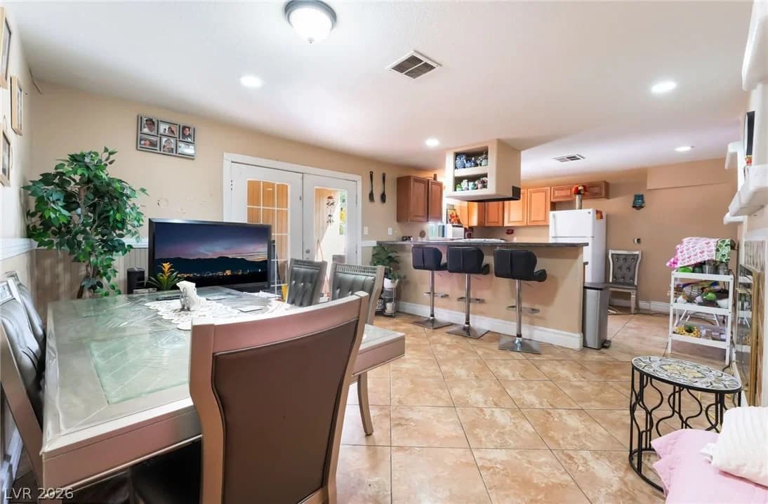 1413 17th Street photo 5