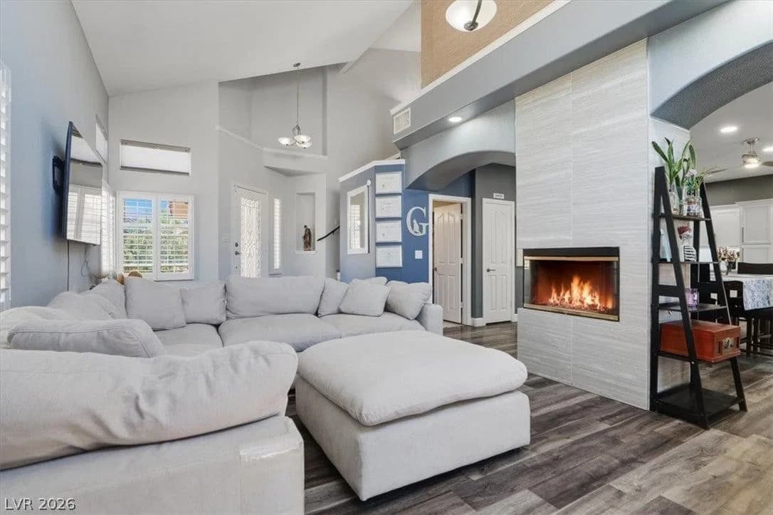 3624 Twinbreeze Way photo 5