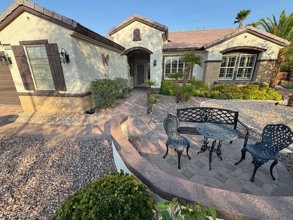 3005 Walnut Park Court photo 2