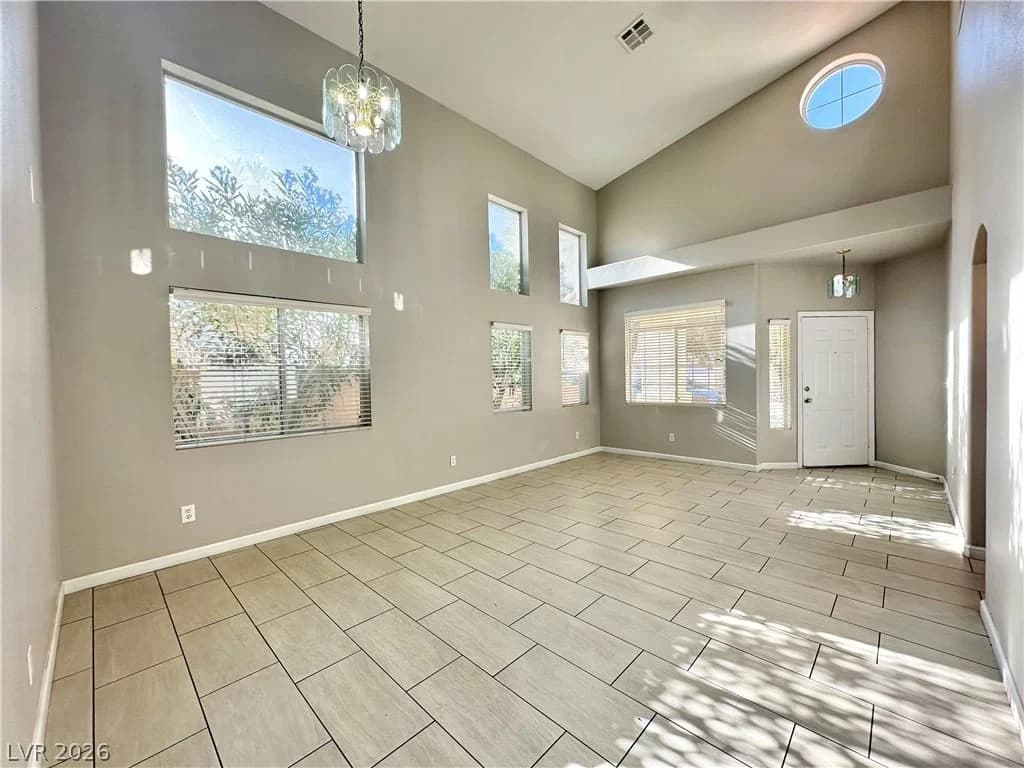 8316 Windchase Avenue photo 4