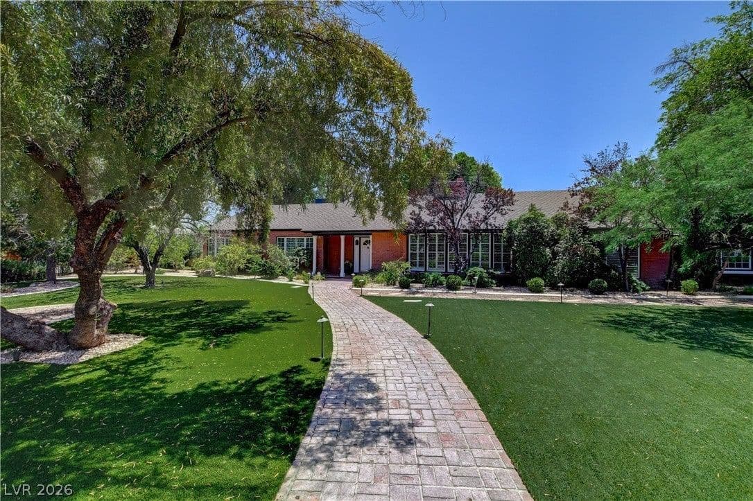 2001 Silver Avenue photo 2