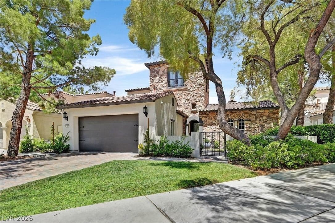11828 WATERFORD CASTLE Court photo 2