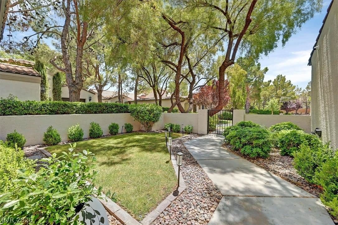 11828 WATERFORD CASTLE Court photo 3