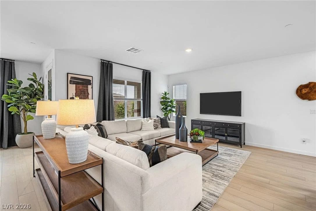 309 Mount Langley Street photo 4