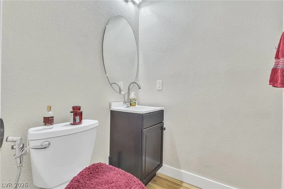 9177 Dazzle Accent Court photo 4
