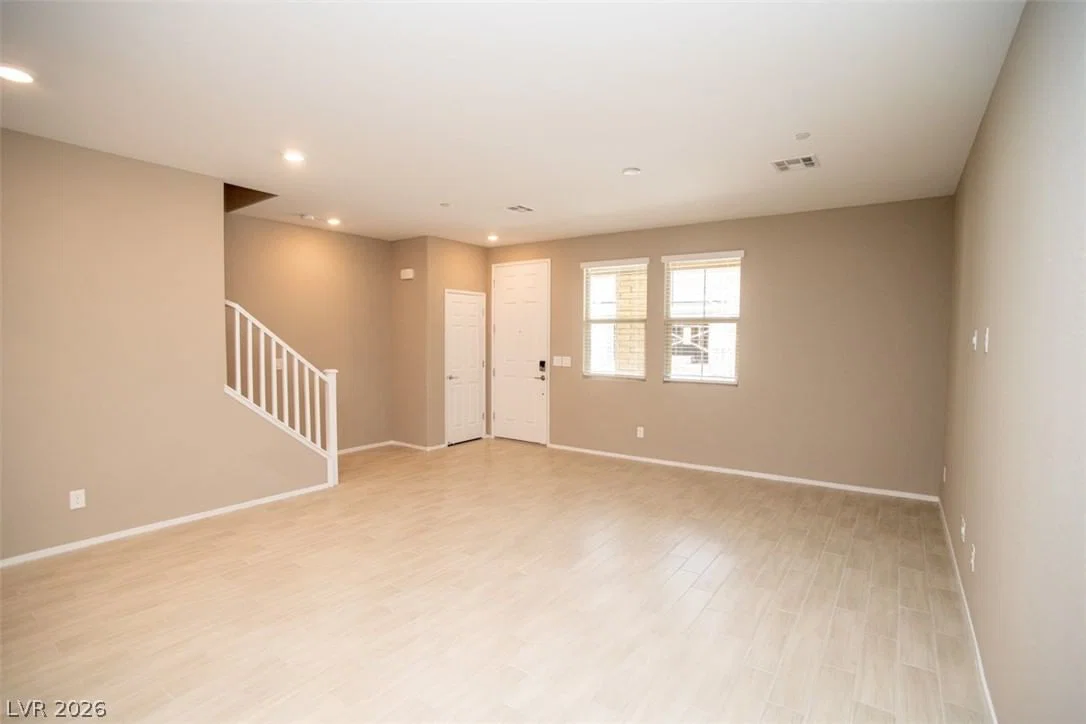 9 Alamere Falls Drive photo 5