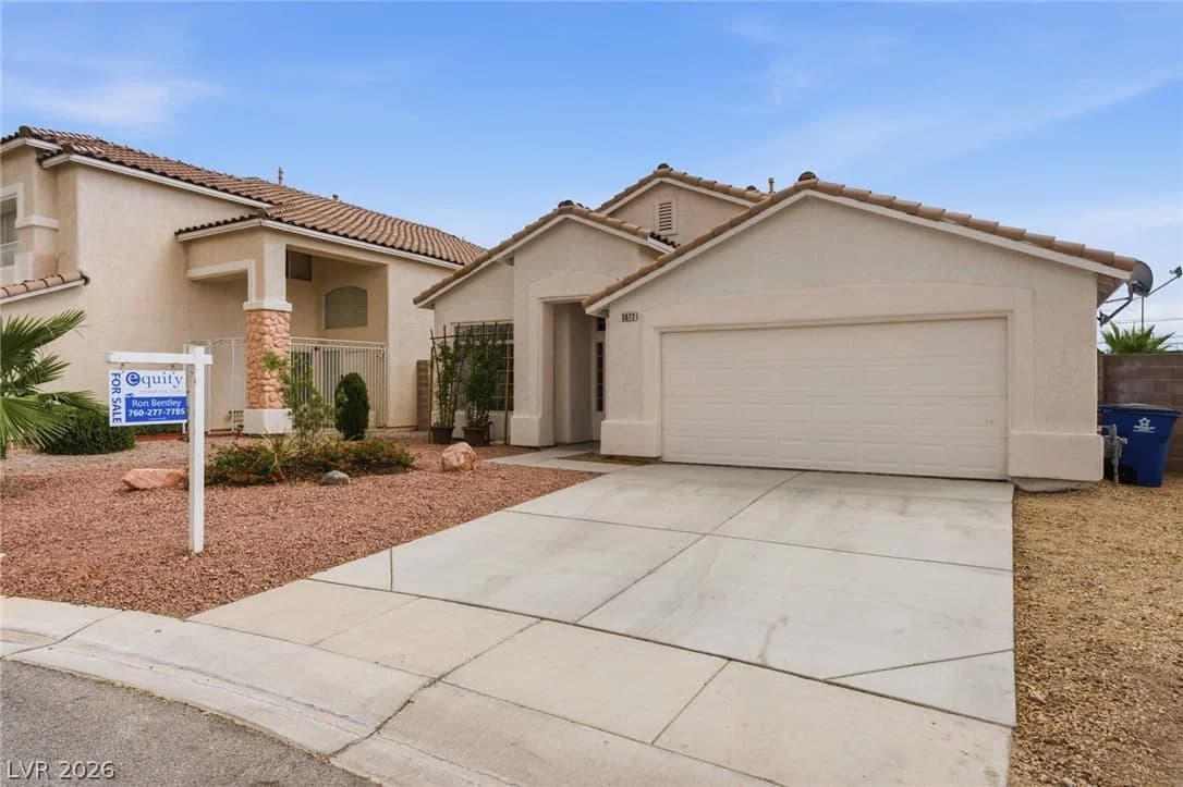 3872 Crest Horn Dr Drive photo 2