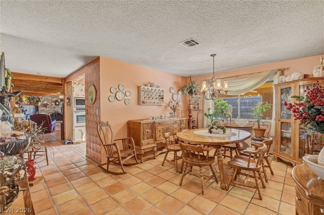 2230 Pinto Road photo 4