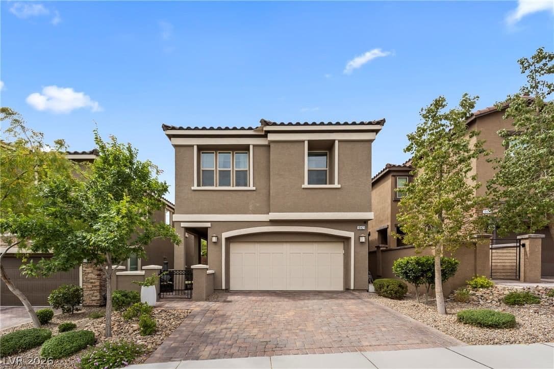 10421 Skye Canyon Falls Avenue photo 4