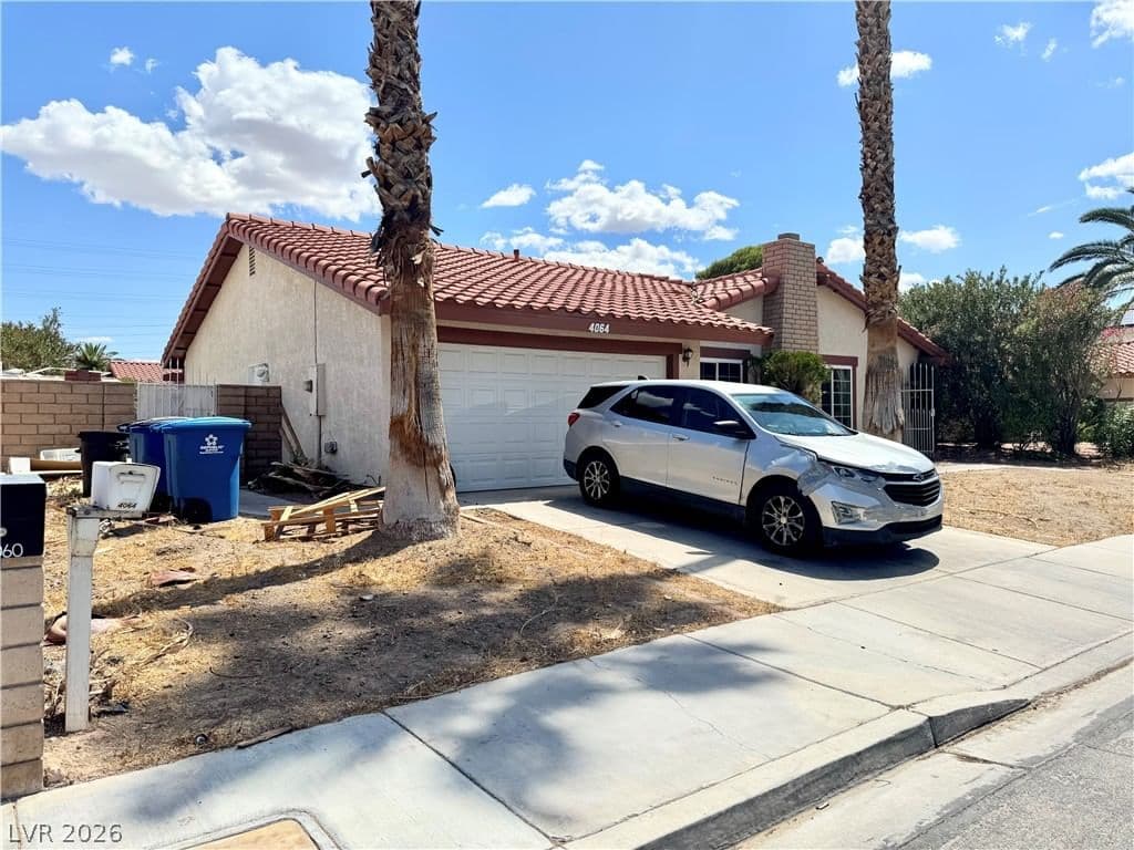4064 Spitze Drive photo 2