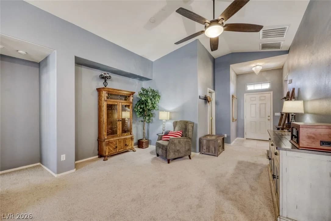 5817 Hawkeye Bell Street photo 4