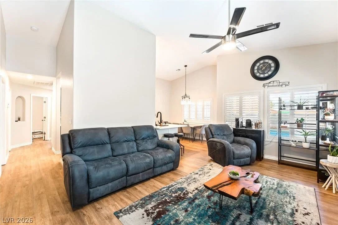 3324 Indian Moon Drive photo 4