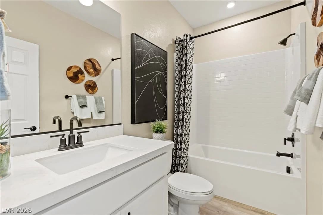 2587 Regency Cove Court photo 3
