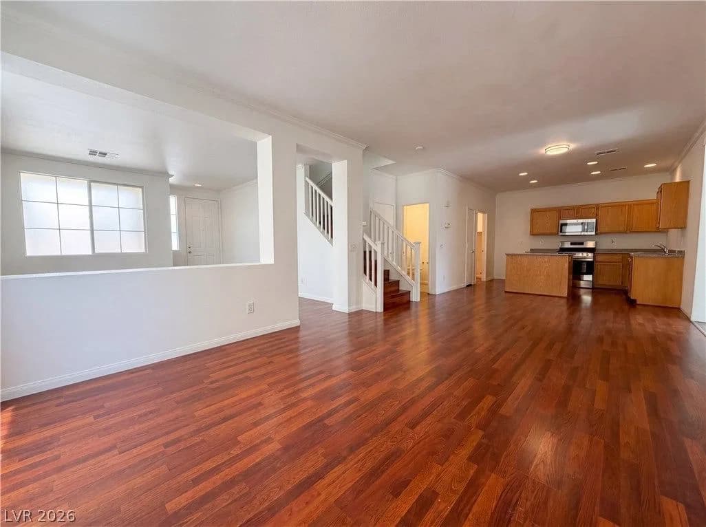 5338 Lindsay Heights ST photo 3