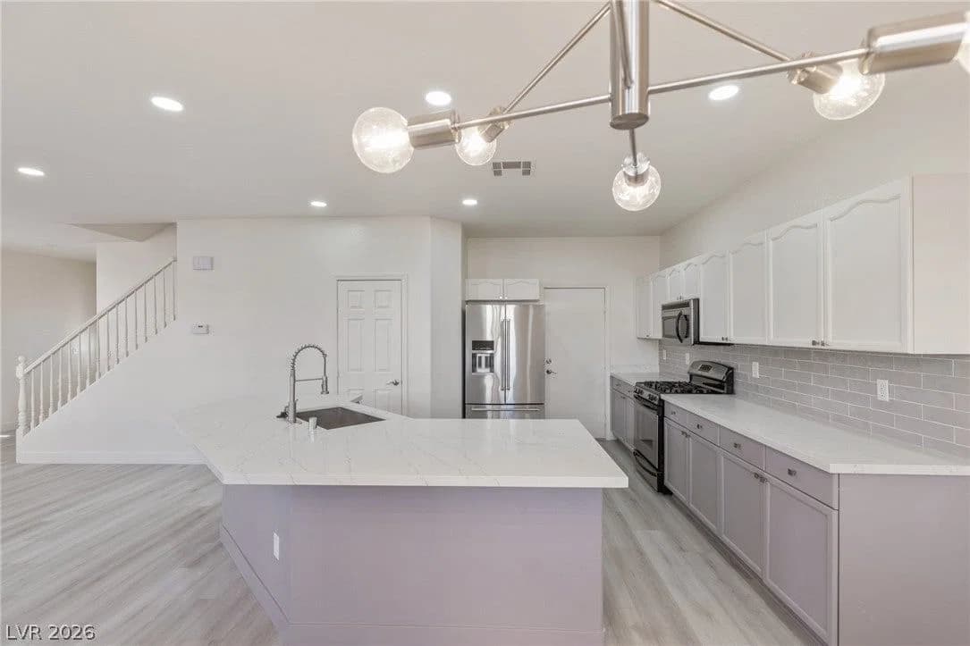 6856 Scarlet Flax Street photo 4