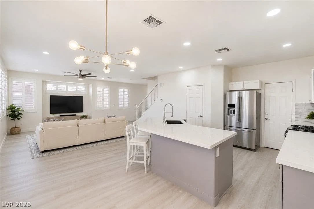 6856 Scarlet Flax Street photo 3