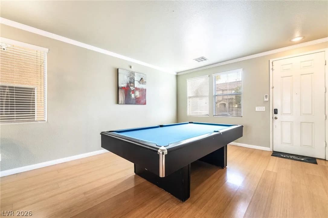 236 Calvino Avenue photo 4