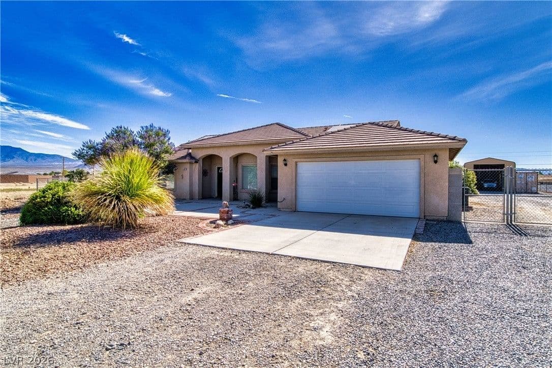 5061 Sumpter Court photo 3