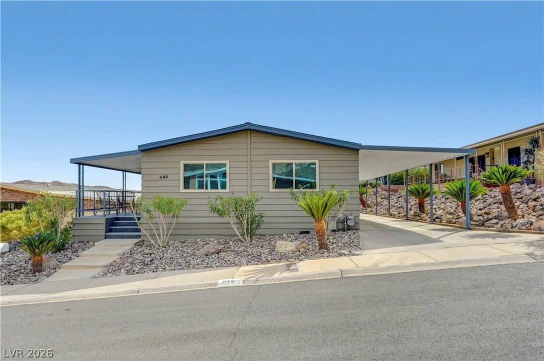 649 Mount Bona Way photo 3