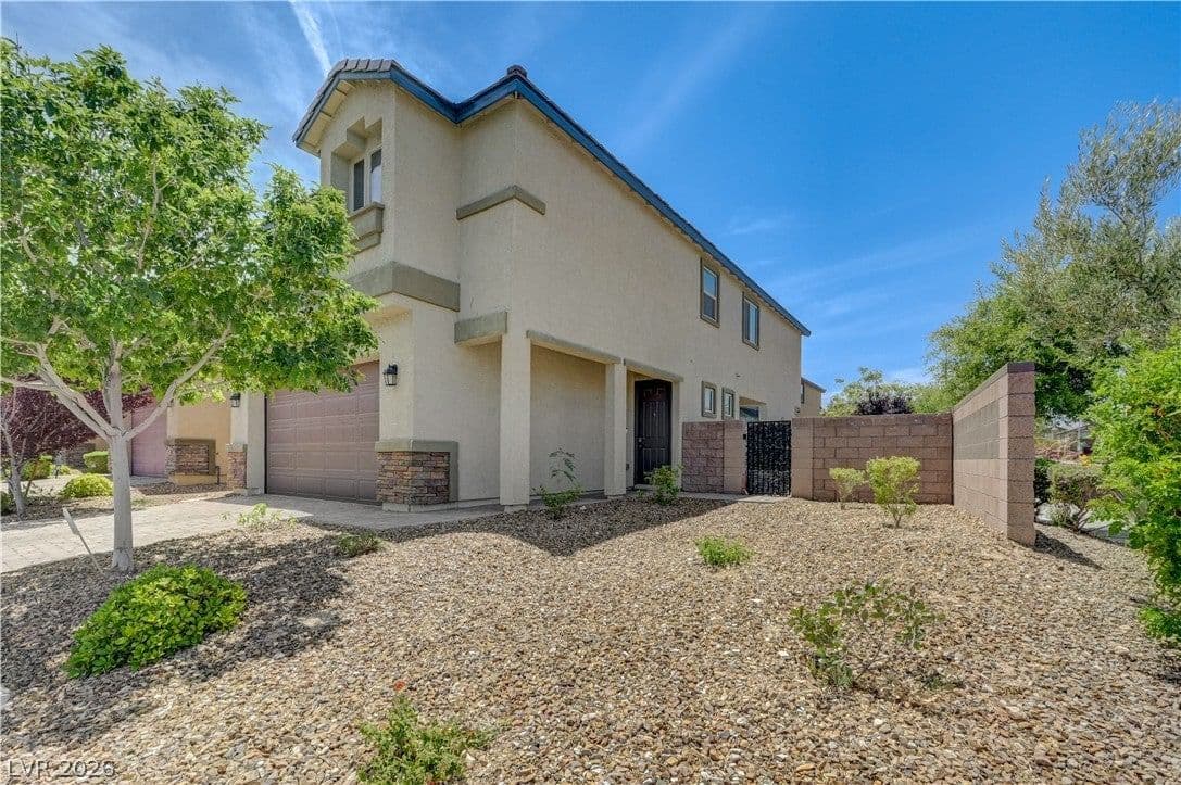 9307 Roadmaster Court photo 2