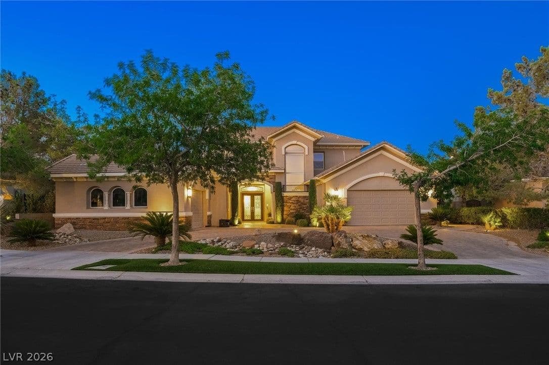 1377 Ruby Sky Court photo 2