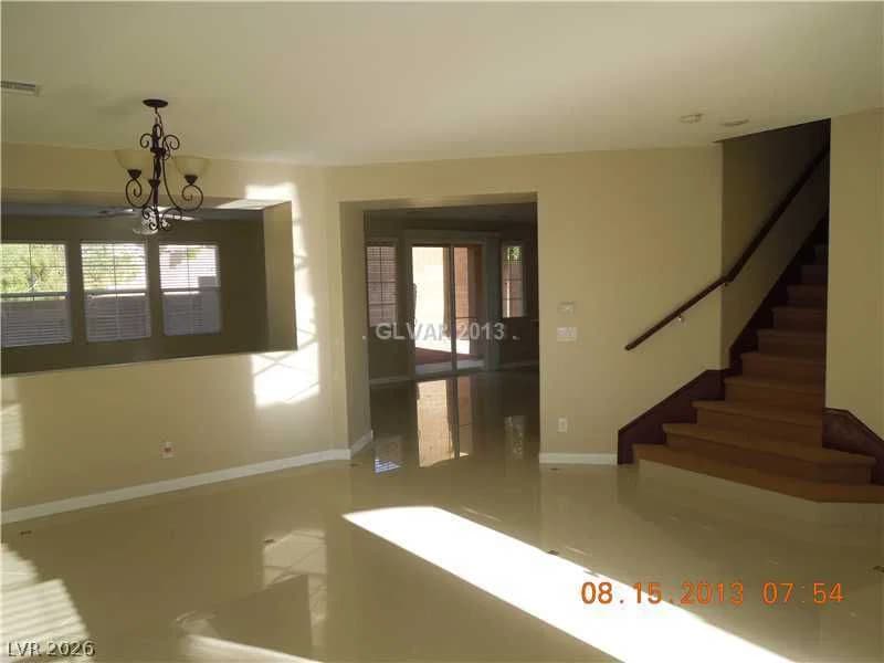 5749 Blackbirch Street photo 2