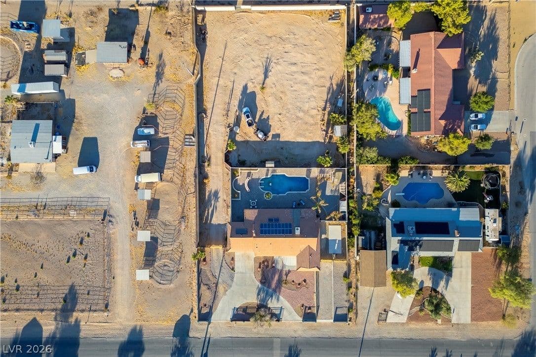 7435 Rogers Street photo 5