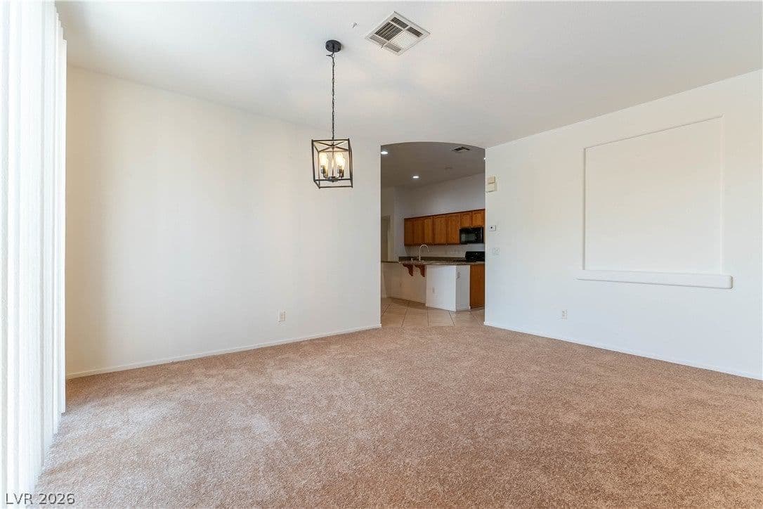 8109 Slate Falls Street photo 5
