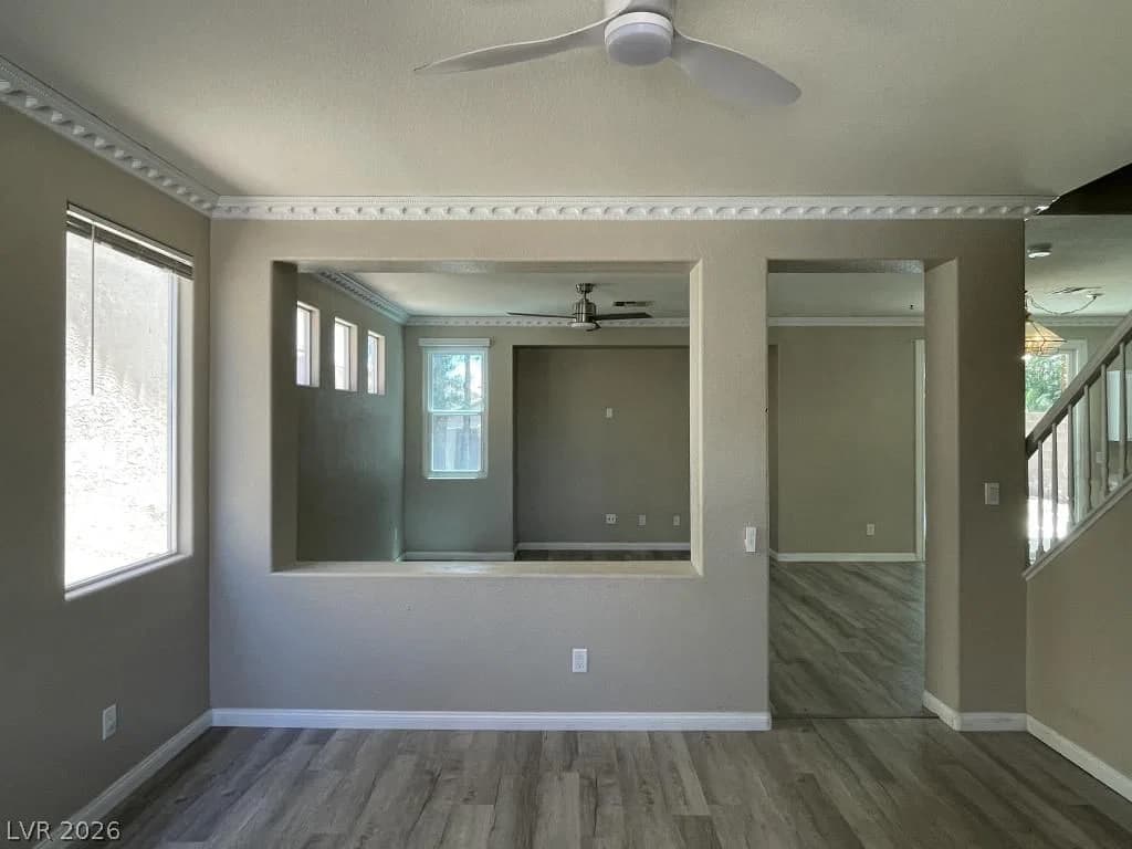 9587 Newton Grove Court photo 4